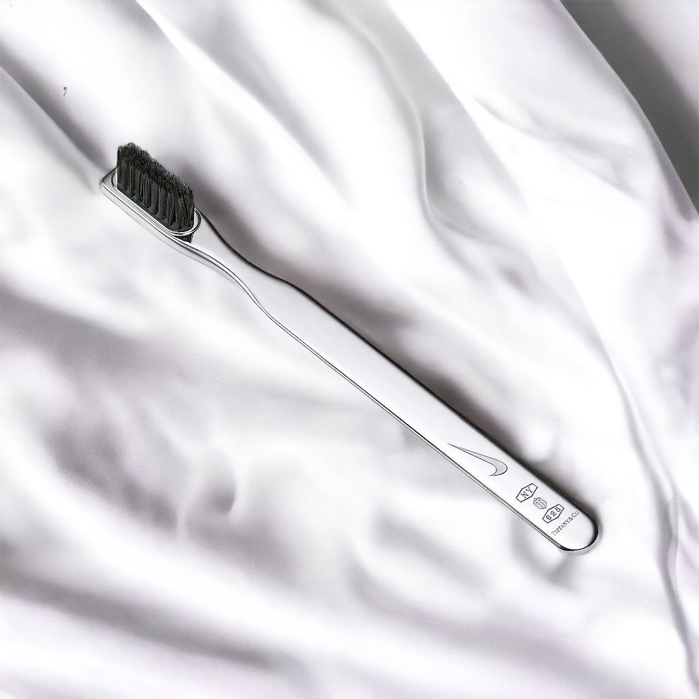 ☆話題のティファニーコラボ☆日本未発売☆Tiffany 歯ブラシ (Nike