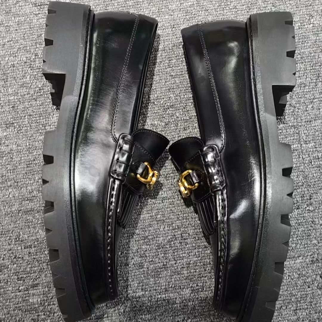 ☆Celine☆トリオンフチェーン付き マーガレット ローファー (CELINE