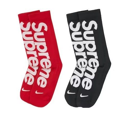 Supreme x NIKE コラボ ライトウェイト クルー ソックス SS21 (Supreme