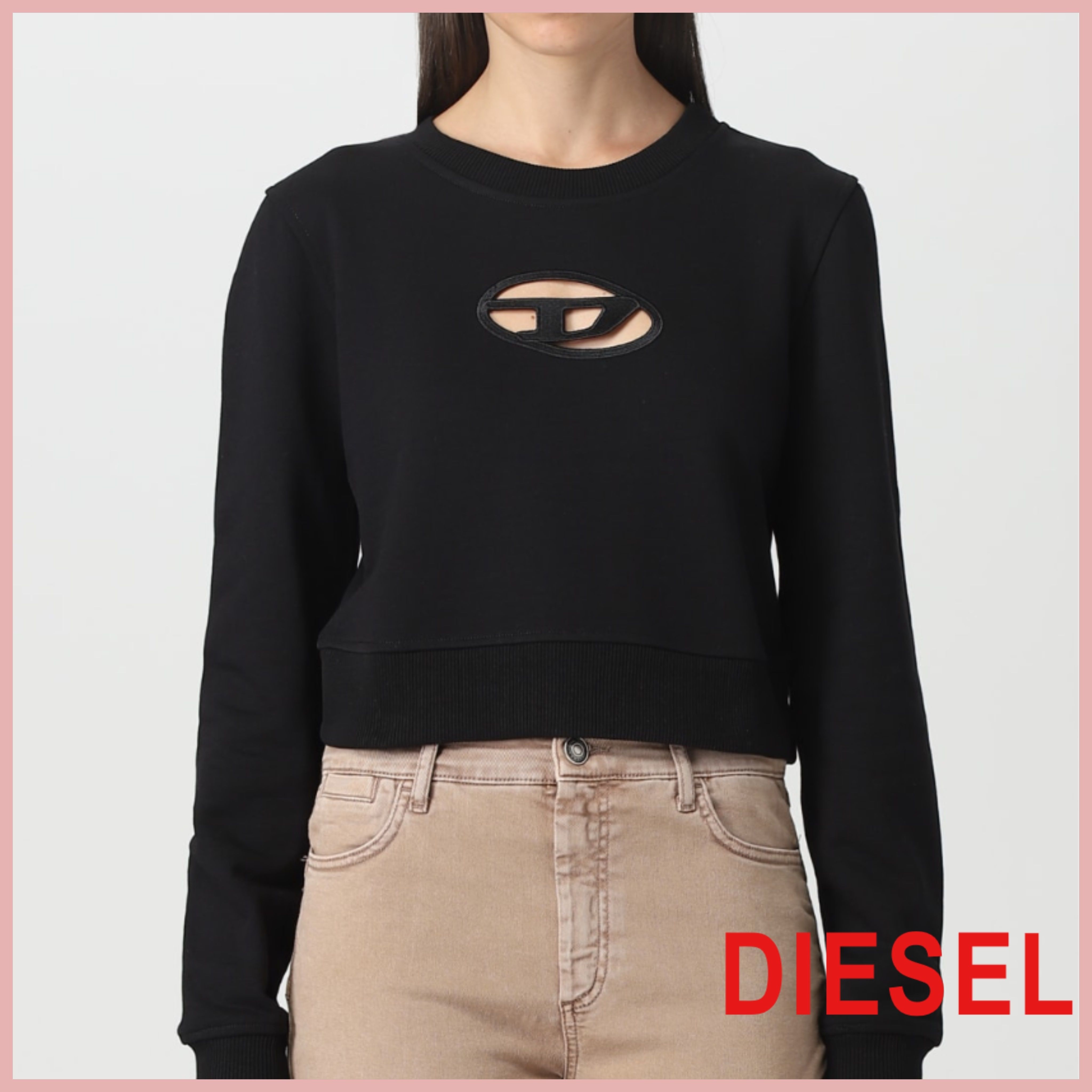 DIESEL カットアウトロゴ クロップ ド スウェットシャツ (DIESEL