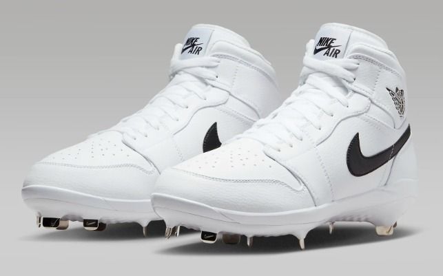 新☆野球ジョーダンスパイク☆Jordan 1 Retro Metal☆お早めに！ (Nike