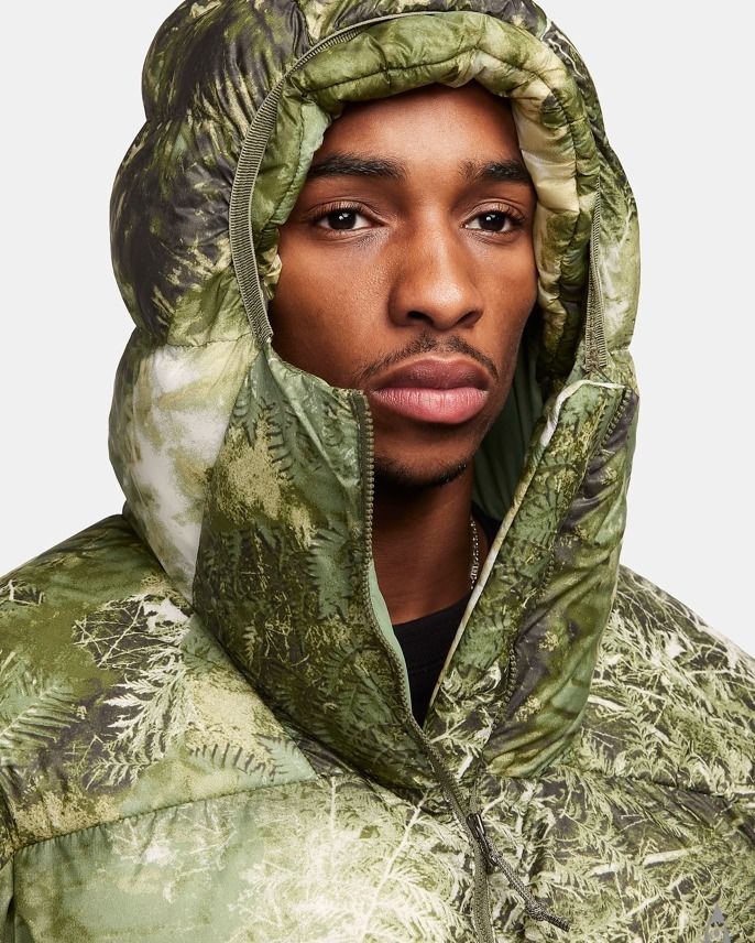 新ダウンジャケット☆Nike ACG 