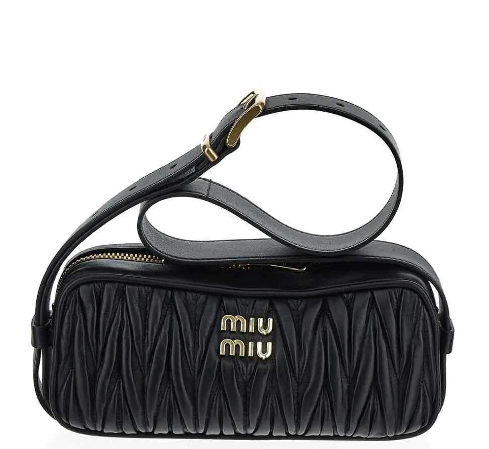 ☆送料関税込☆MIU MIU マテラッセレザー ショルダーバッグ☆ (MiuMiu