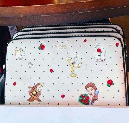 kate spade Disney美女と野獣PCラップトップパソコンケース (kate