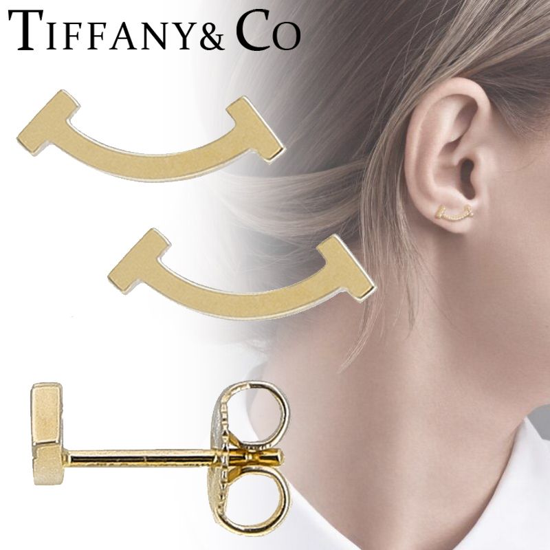 国内直営 **Tiffany & Co** ティファニー スマイル ピアス (Tiffany