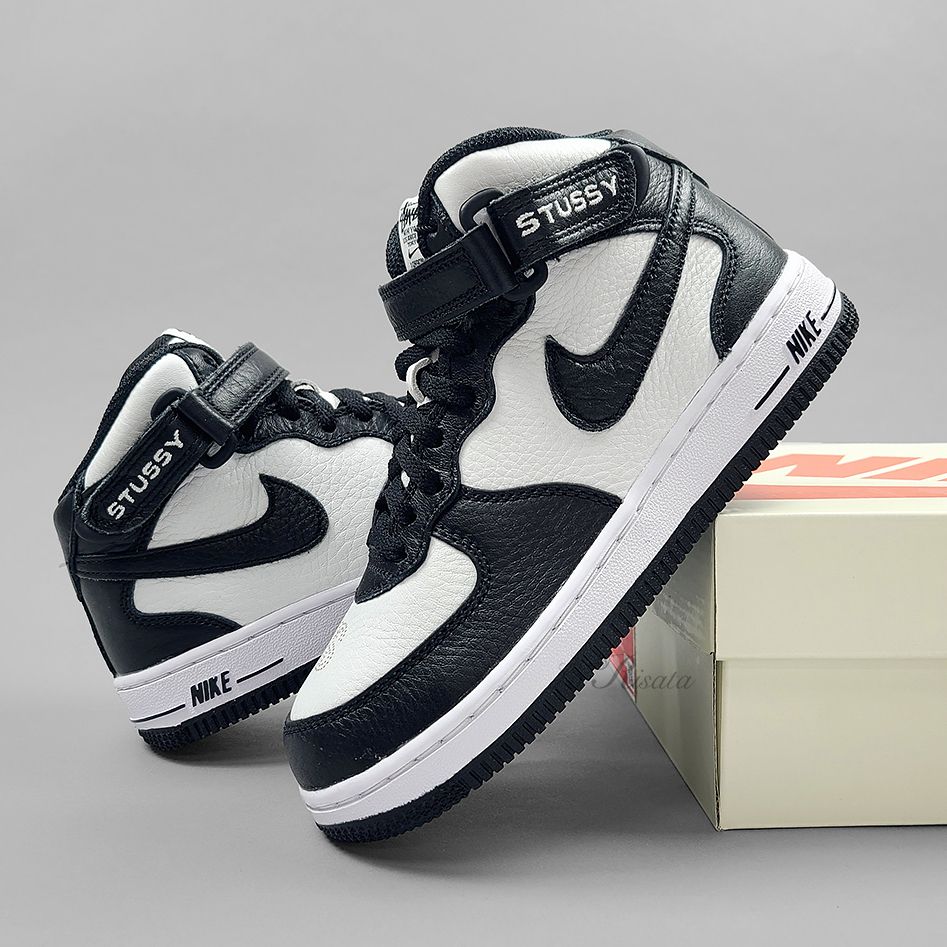 ☆NIKE KIDS x STUSSY☆AIR FORCE 1 '07 MID SP☆追跡付 (Nike/キッズ