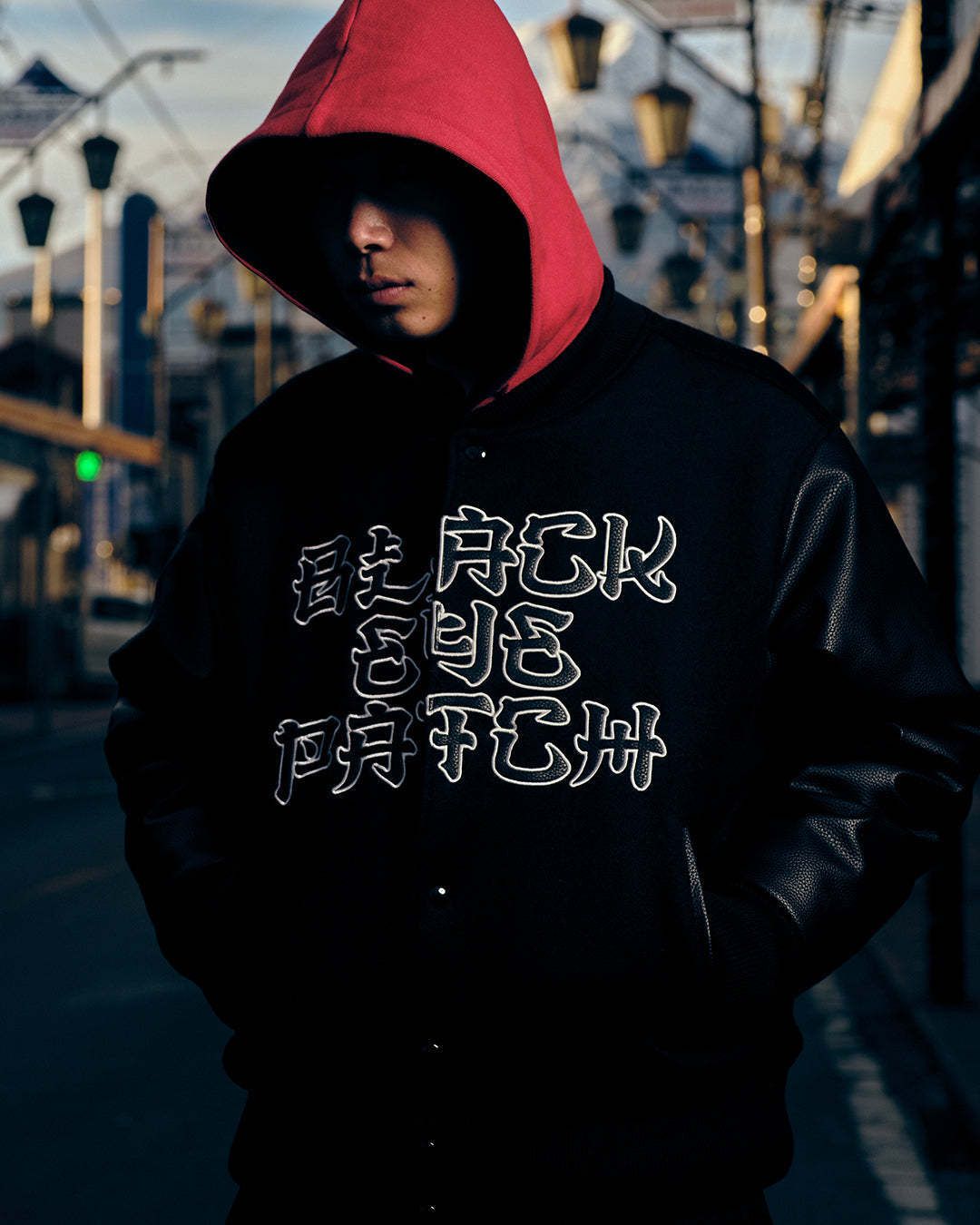 black eye patch スタジャン