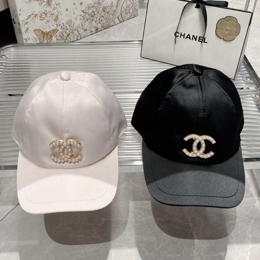 ☆サテンの上品な素材感☆CHANEL キャップ パール (CHANEL/キャップ