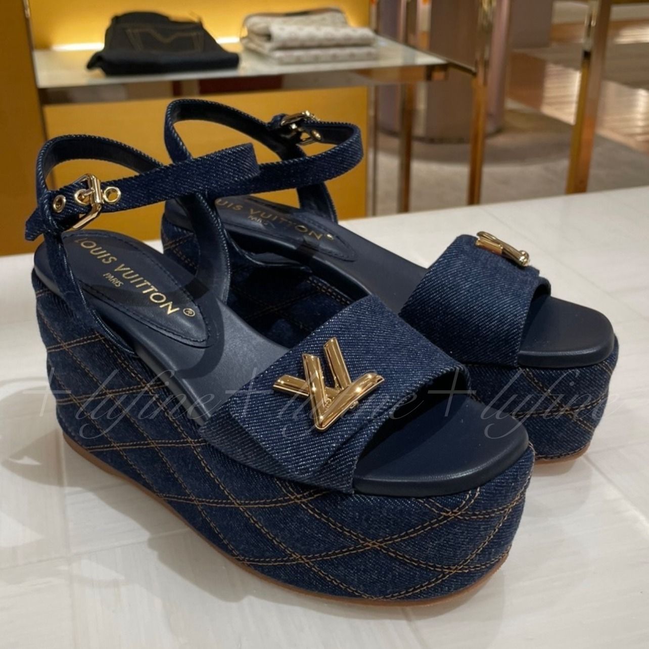 安定感抜群で疲れない♪】ルイヴィトン サンダル デニム 厚底 (Louis