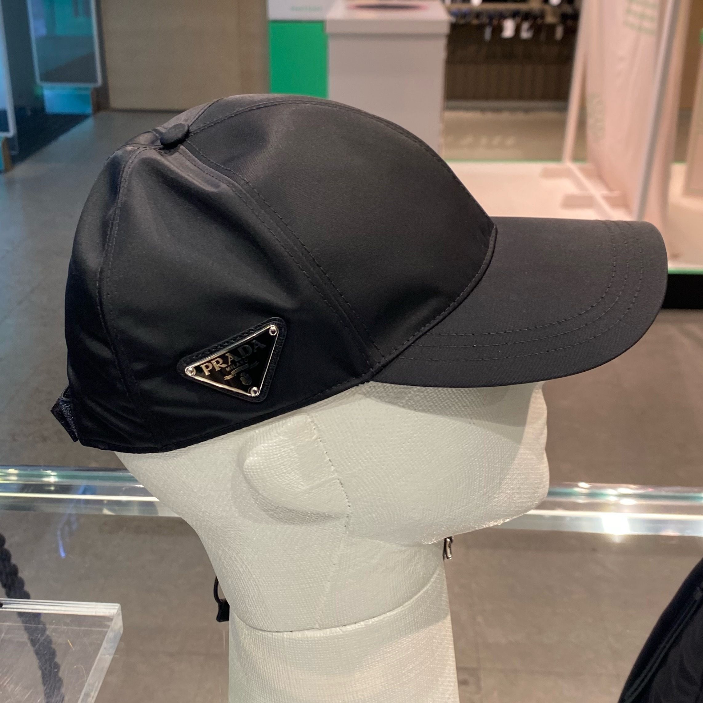 PRADA 人気ナイロンキャップ (PRADA/キャップ) 2HC274_2DMl_F0002【BUYMA】