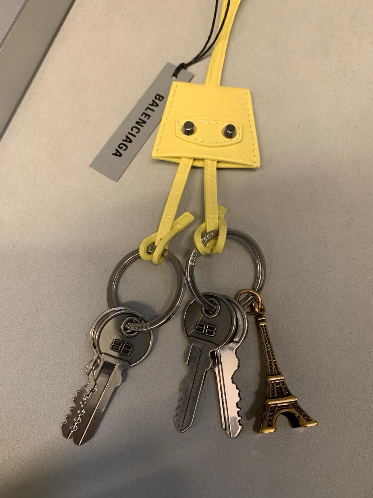 BALENCIAGA】LE CITY EIFFEL エッフェルタワー チャーム (BALENCIAGA