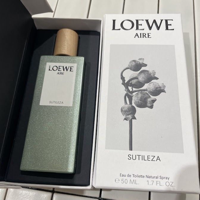 すぐにお届け》ロエベ アイレ スティレサ オードゥトワレ 50ml (LOEWE