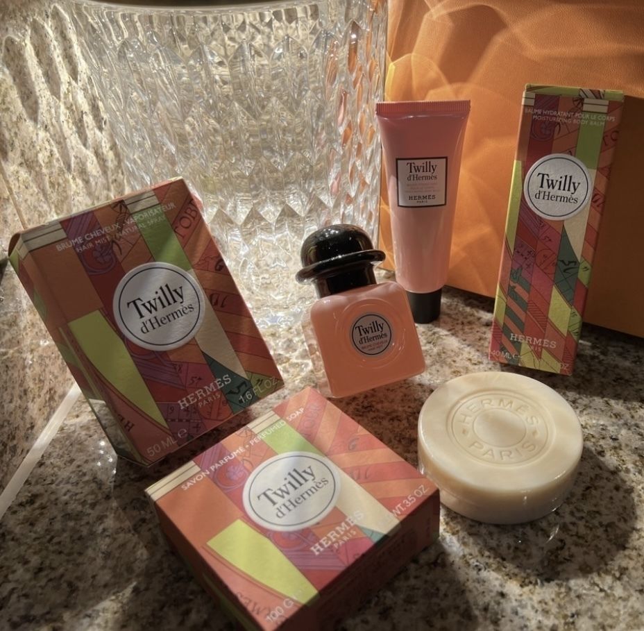 HERMES エルメス ツイリー ☆ ボディ ハンドクリーム 40ml (HERMES