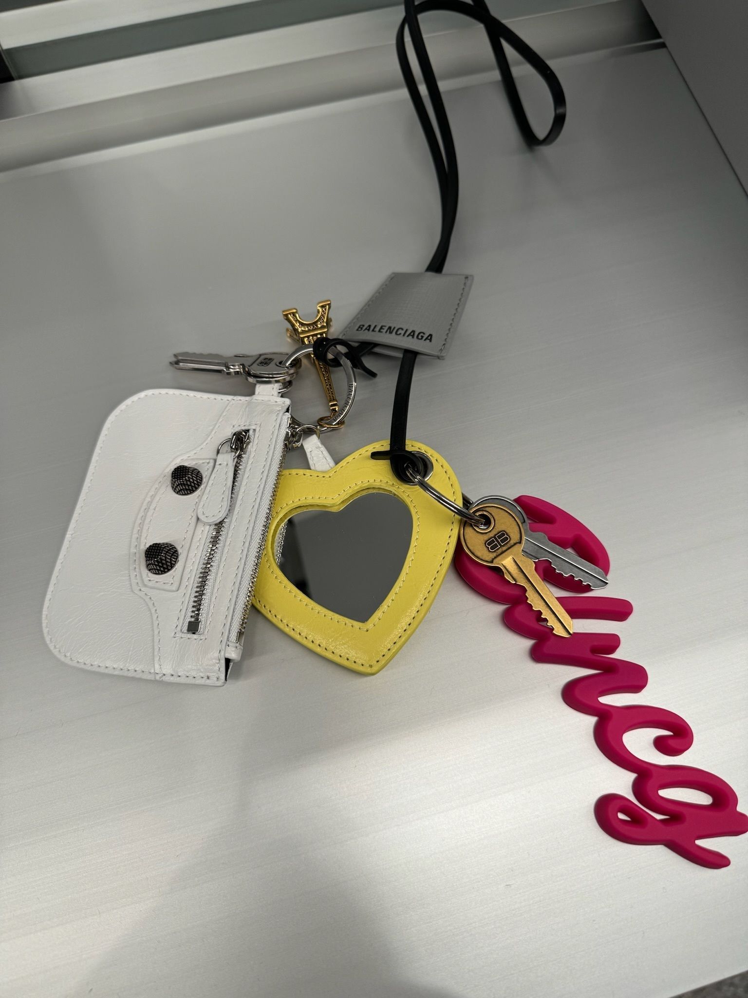 BALENCIAGA】グレー ホワイト LE CAGOLE チャーム ガーリー