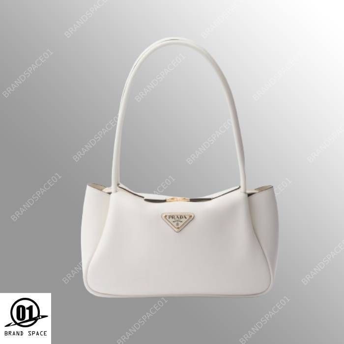 TWICE サナさん着用 PRADA ミディアム レザー ハンドバッグ (PRADA