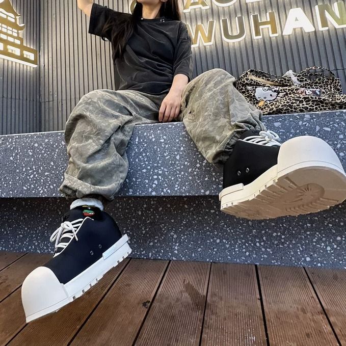 FVVO*日本未入荷 ROCKSTA 厚底ローブーツ/ボリュームスニーカー