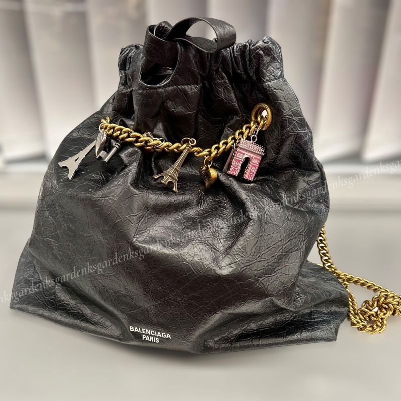 即納 BALENCIAGA CRUSH ミディアムバッグ スーベニアチャーム付