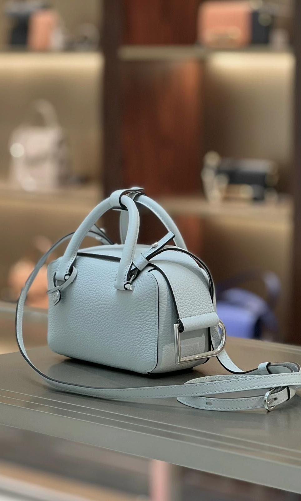 DELVAUX☆Cool Box NANO Taurillon Soft CLOUD パリ発 (DELVAUX