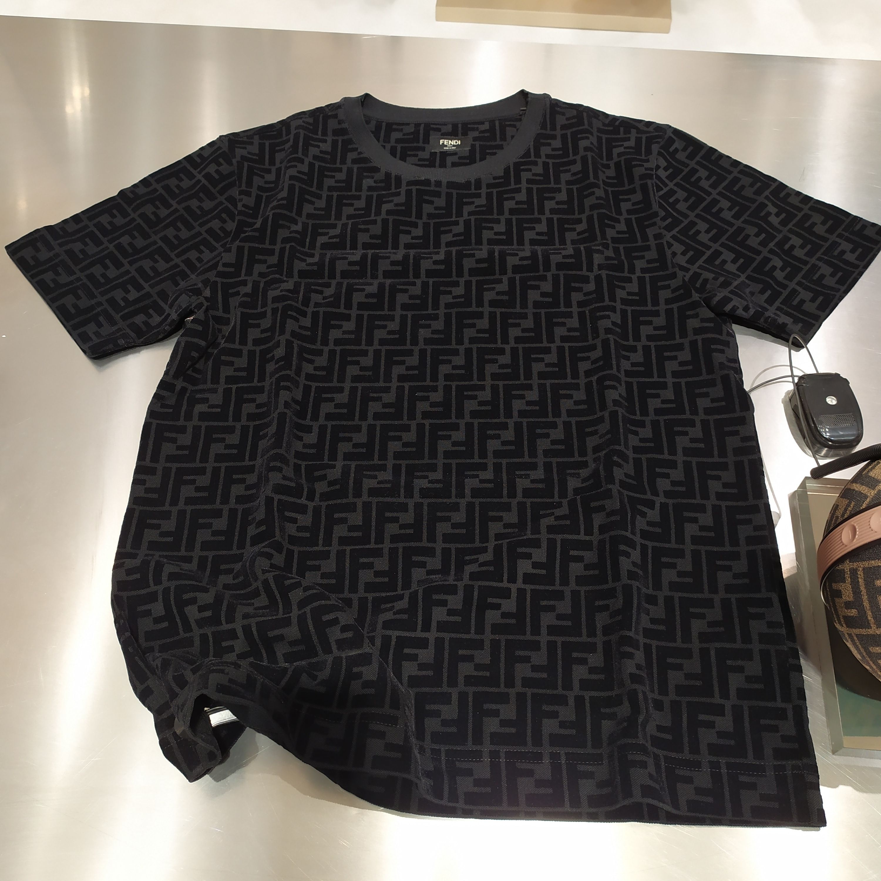 パリ直送!【FENDI】☆ブラックピケ Tシャツ☆ (FENDI/Tシャツ