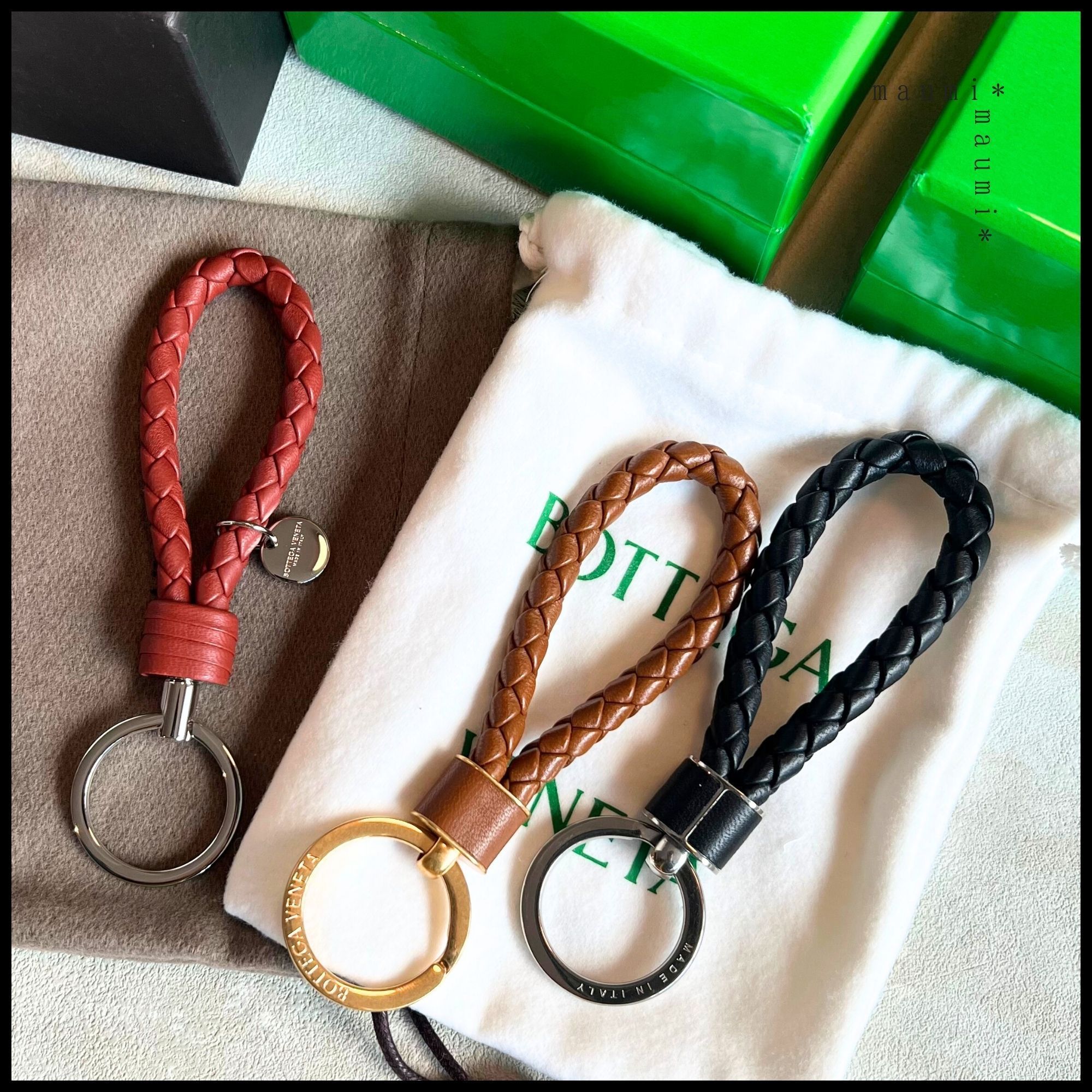 BOTTEGA VENETAボッテガヴェネタ イントレチャート キーリング