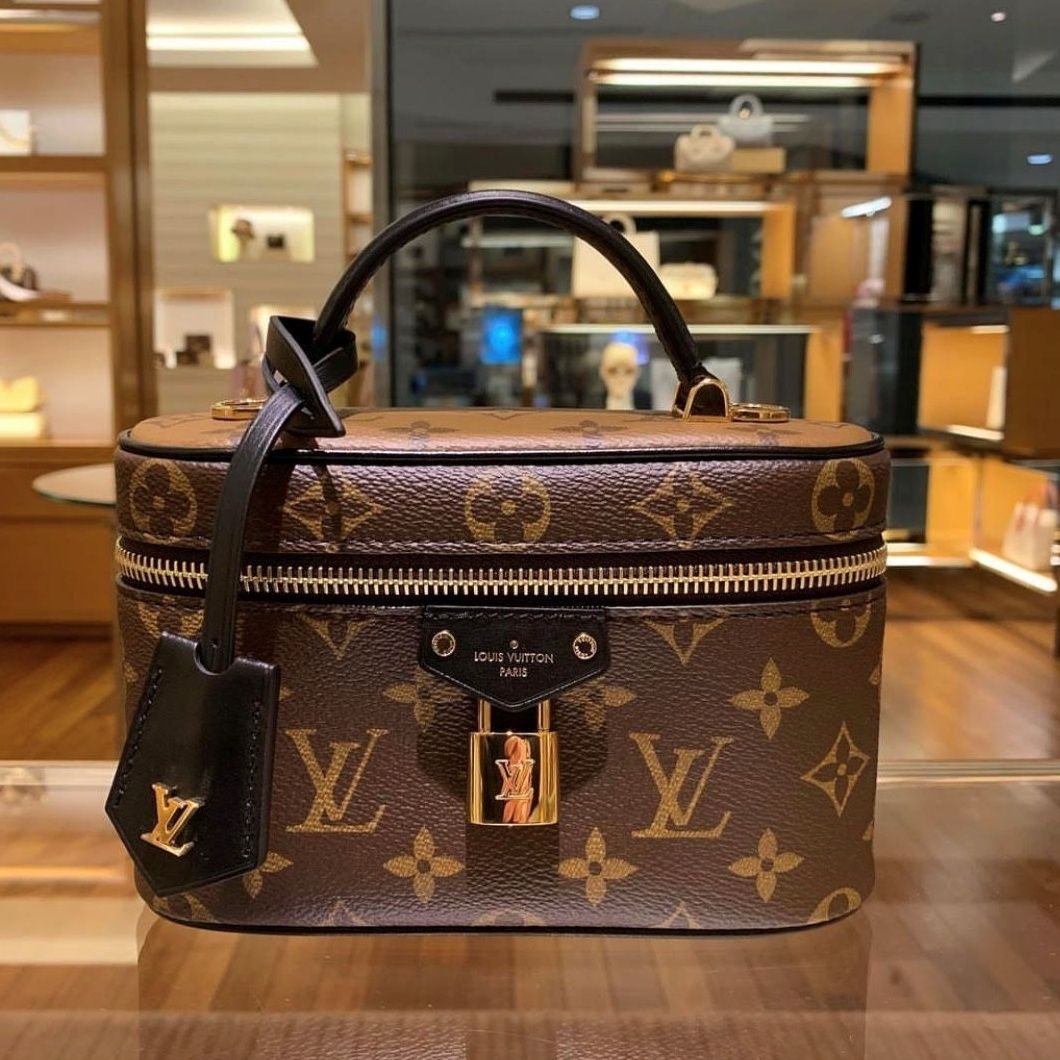 直営店SALE価格！】Louis Vuitton ヴァニティ チェーン ポーチ (Louis