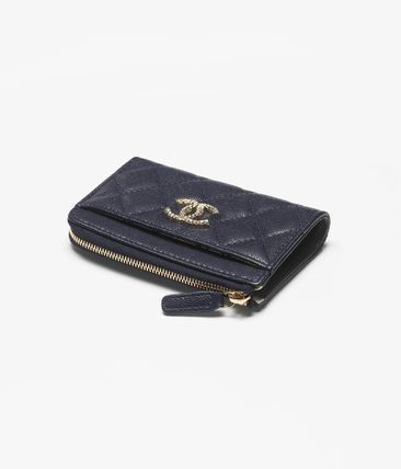 お札も2つ折りにして収納可能♪】CHANEL フラグメントケース (CHANEL