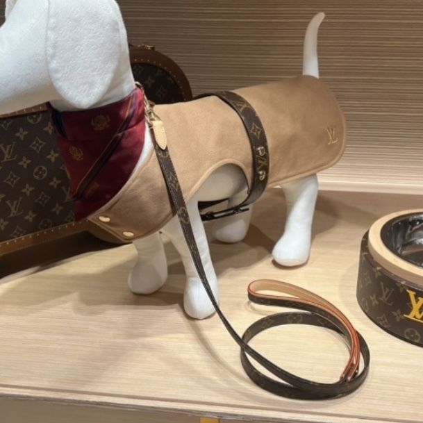 愛犬や愛猫のおしゃれも叶う！】ルイヴィトン リード 散歩ひも (Louis