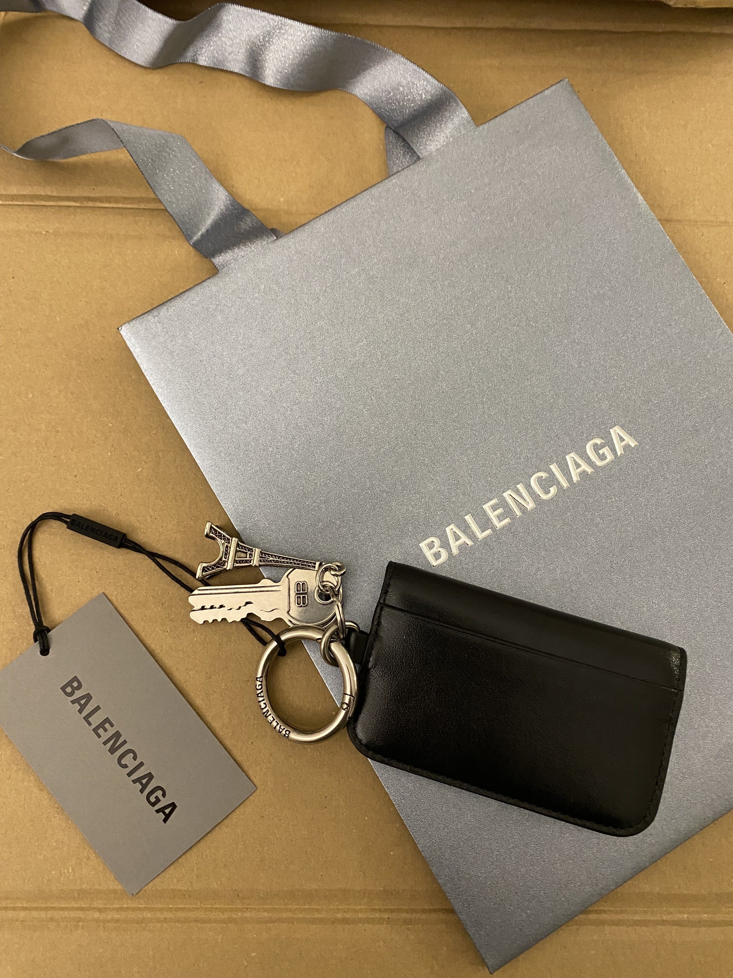 BALENCIAGA Ledger Stax カードホルダー ケース チャーム レザー