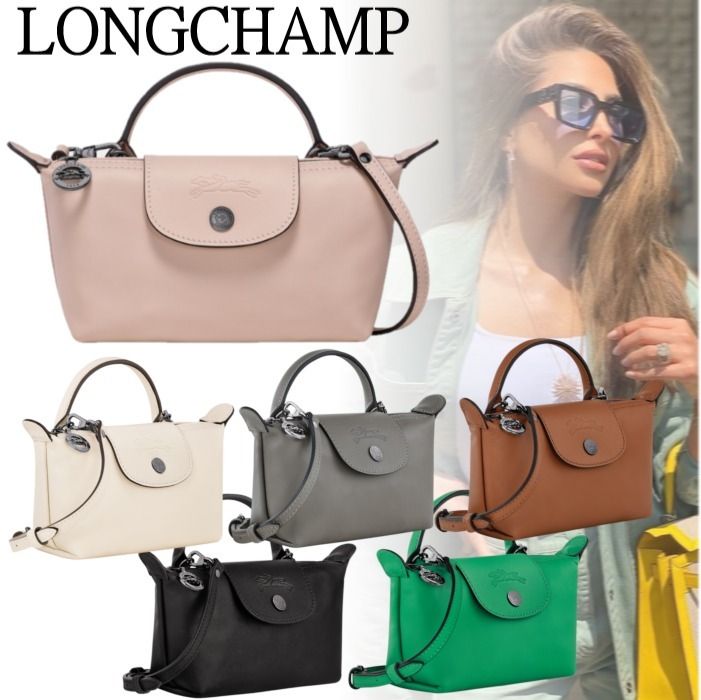 国内直営**Longchamp**ル プリアージュ エクストラ XS ポーチ