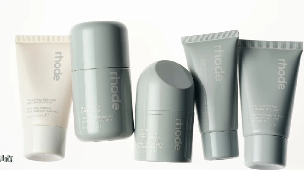 ヘイリー・ビーバー発【rhode】the travel set (rhode skin/スキンケア