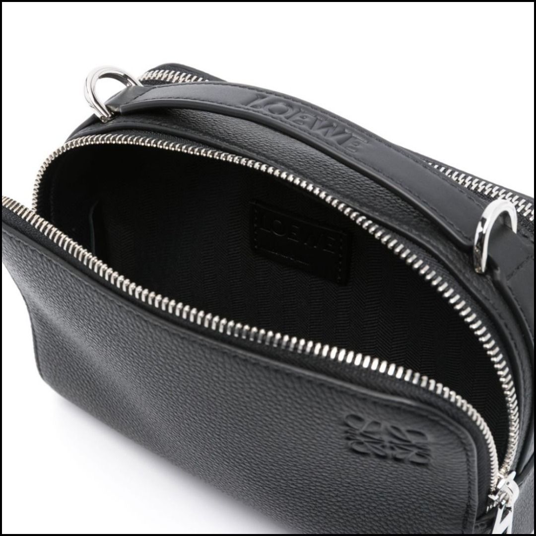 国内配送【LOEWE】カメラ クロスボディバッグ ミニ ブラック (LOEWE