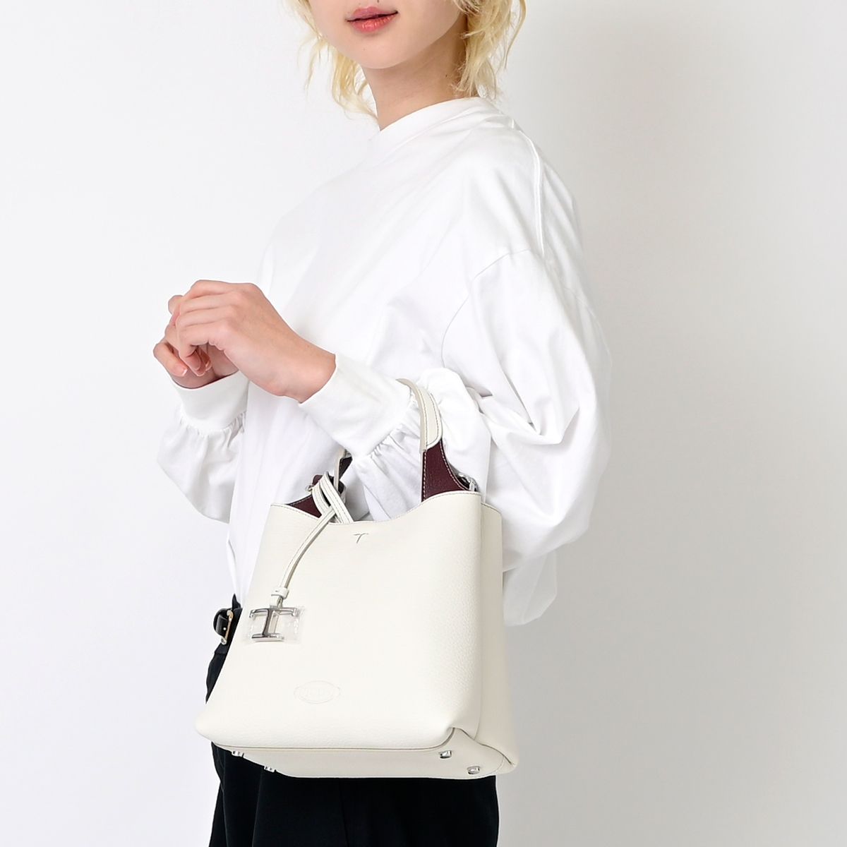 TOD'S トッズ レザー バッグ ミニ XBWAPAA9100 (TOD'S/ショルダー