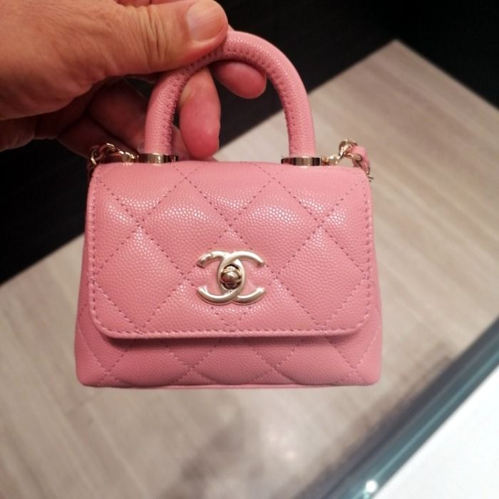 シャネル】チェーン クラッチ バッグ サイズ感が可愛い♪ (CHANEL