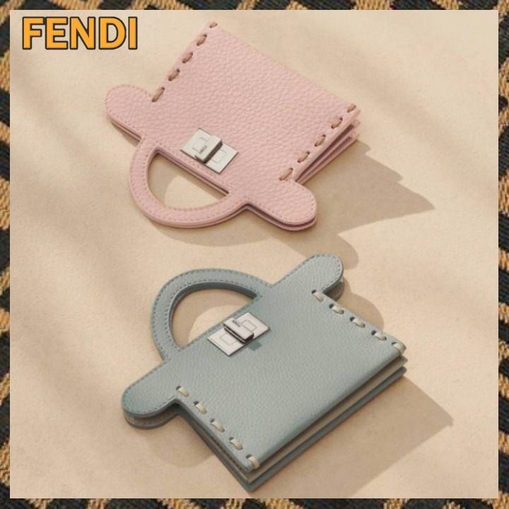 日本限定品【FENDI】ピーカブー カードケース (FENDI/カードケース