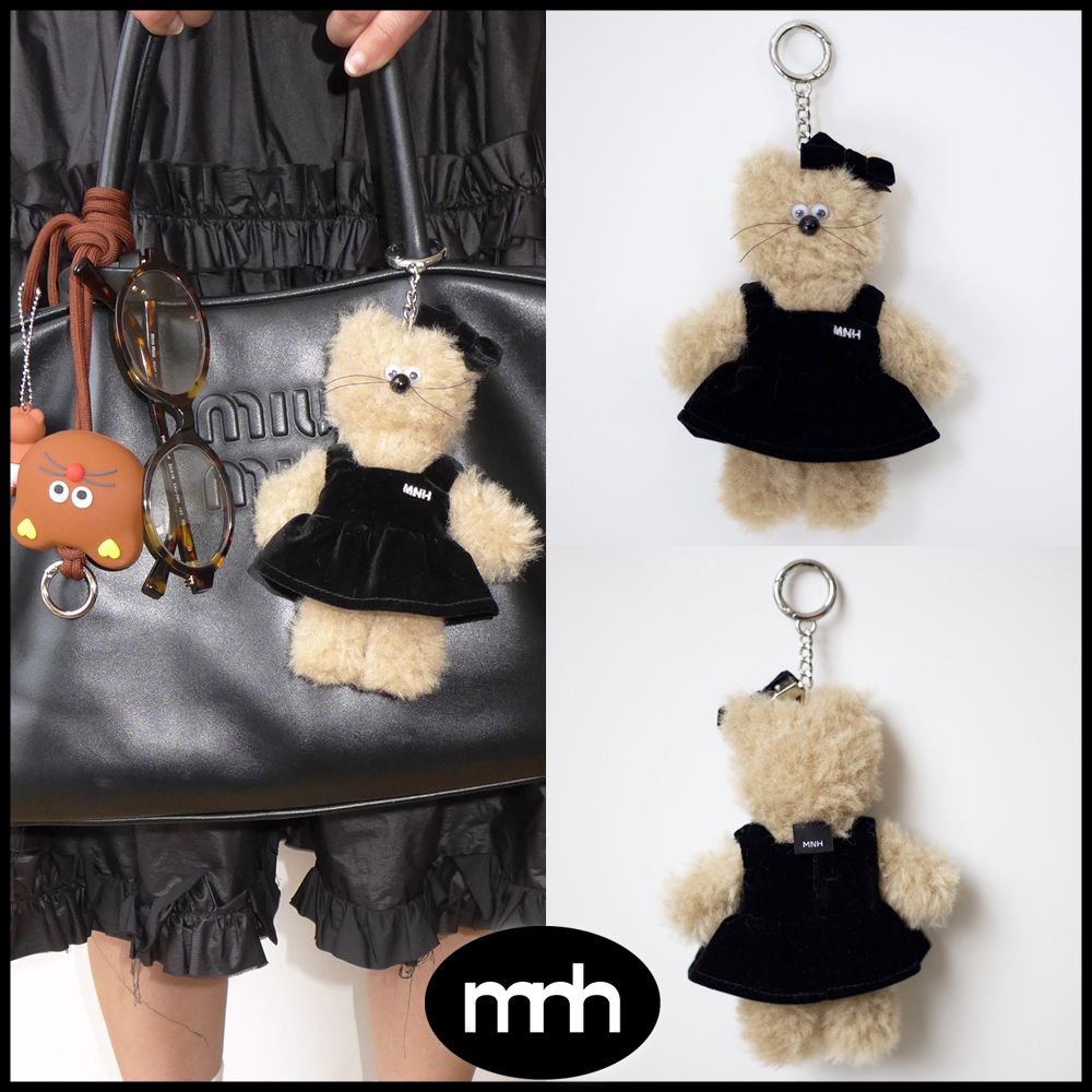 Monamhee □ M.N.H FRIENDS - BEBE (peaceminusone/キーホルダー