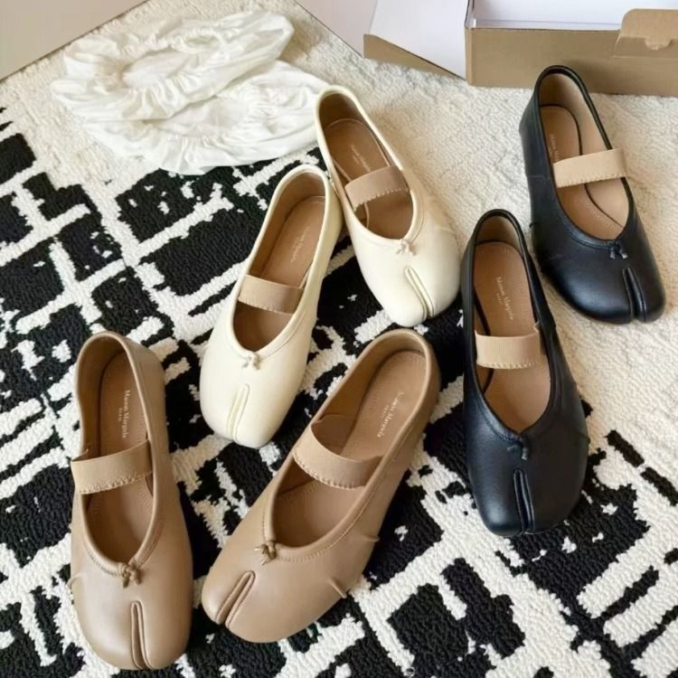 Maison Margiela 】 ゴムバンド付き足袋バレエフラット (Maison
