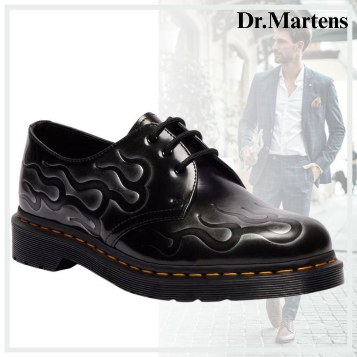 炎が個性的《Dr. Martens》1461 インフェルノ レザーシューズ (Dr