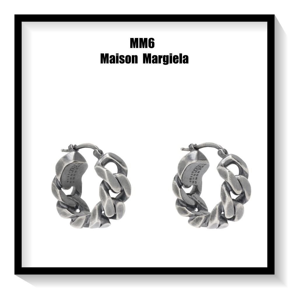 ☆MM6 メゾンマルジェラ☆ チェーンロゴピアス ♪シルバー♪ (MM6