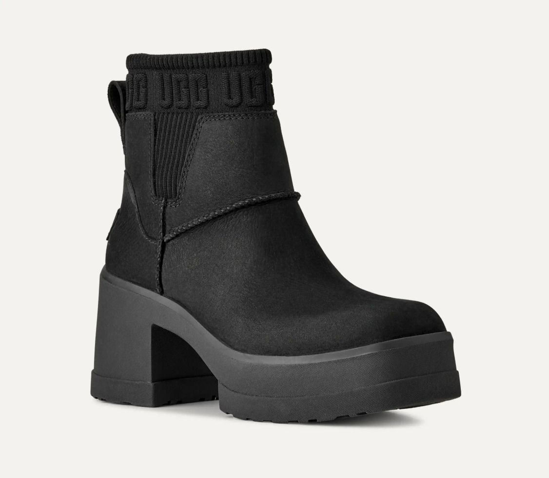 最新】UGG 防水ボアなし Moxy Chelsea 黒レザー 送料関税無料 (UGG