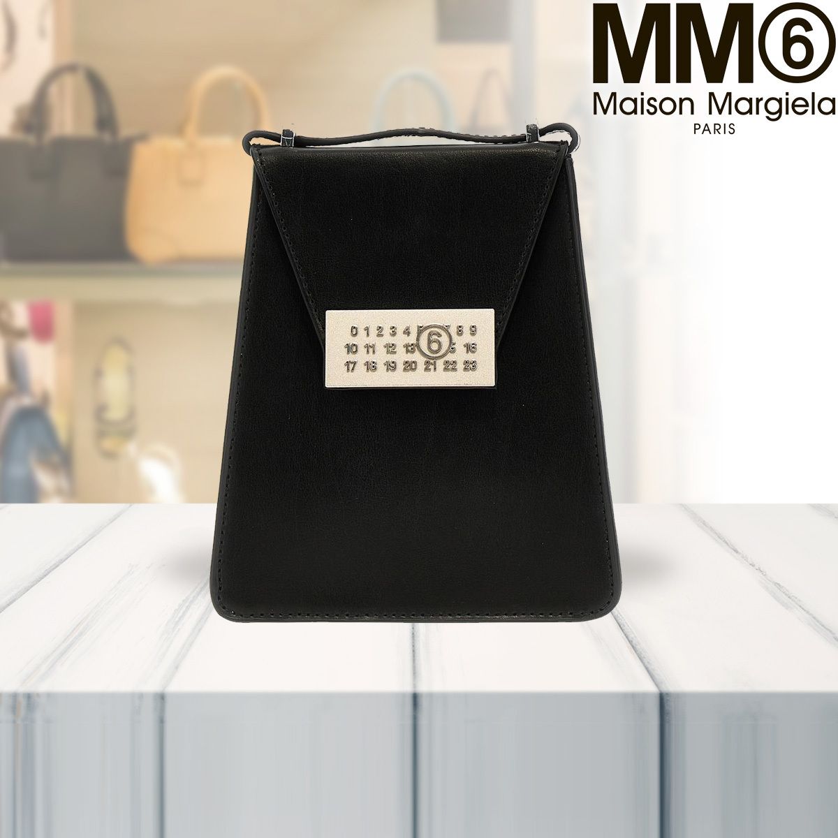 MM6 Maison Margiela ミニクロスボディ Numerics メタルロゴ (MM6