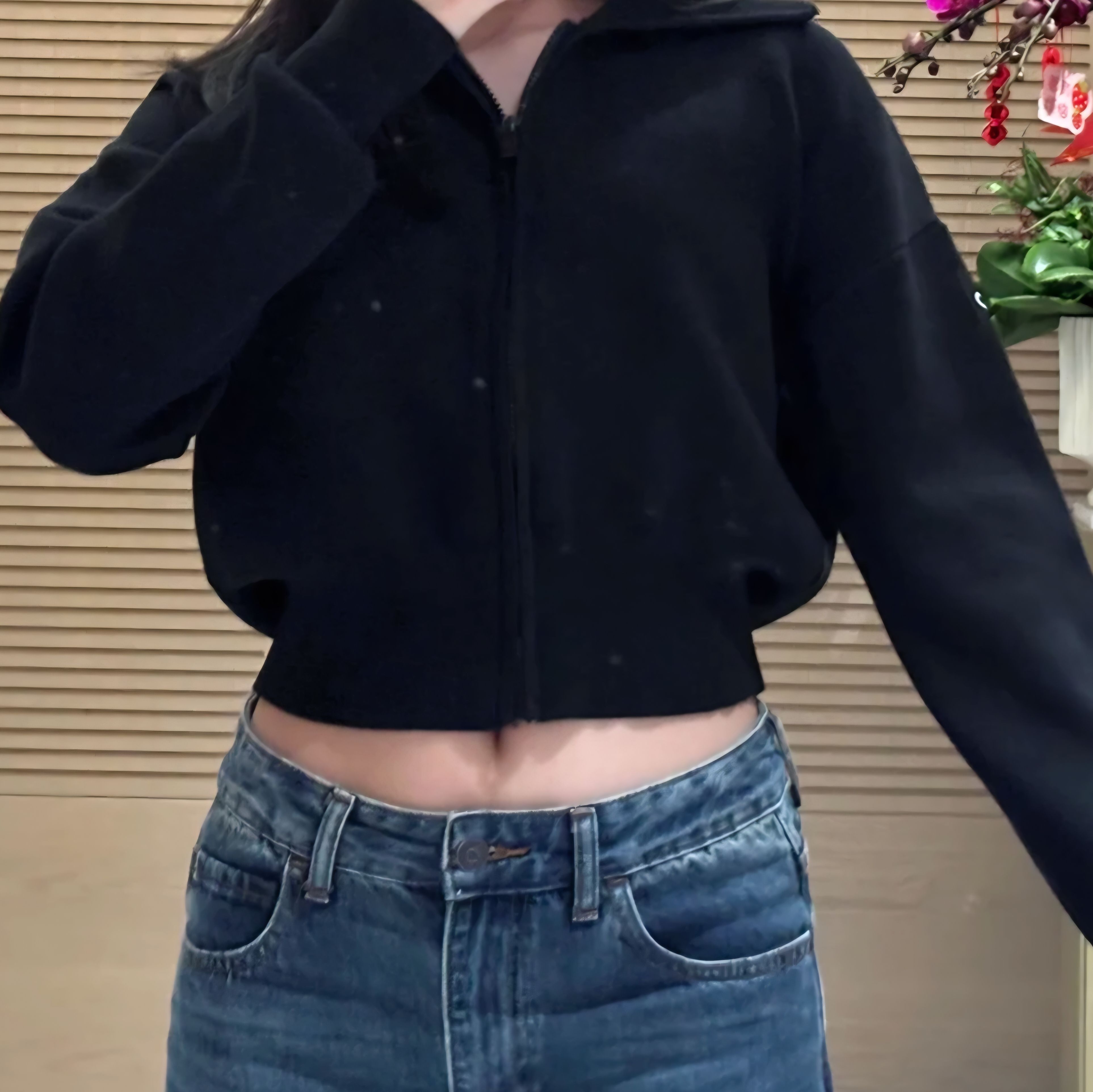 Alo Yoga】Scholar Knit クロップド フルジップ ジャケット (ALO Yoga