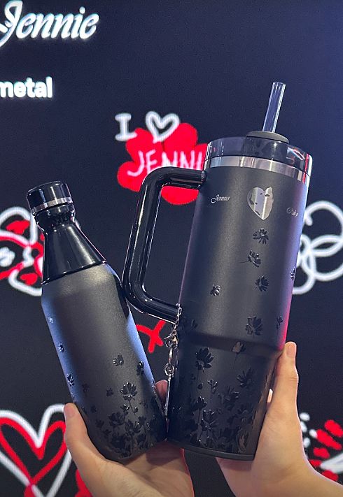 STANLEY] Stanley 1913 x JENNIE Quencher Luxe Tumbler 887ml