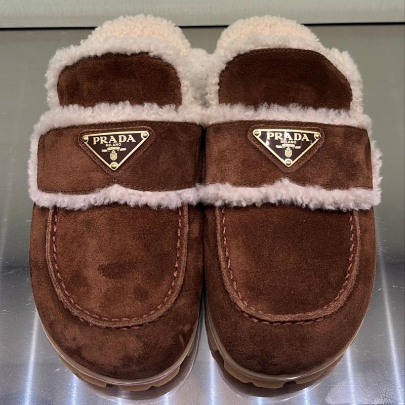もこもこ PRADA◇スエードサンダル シアリングライニング ロゴ (PRADA