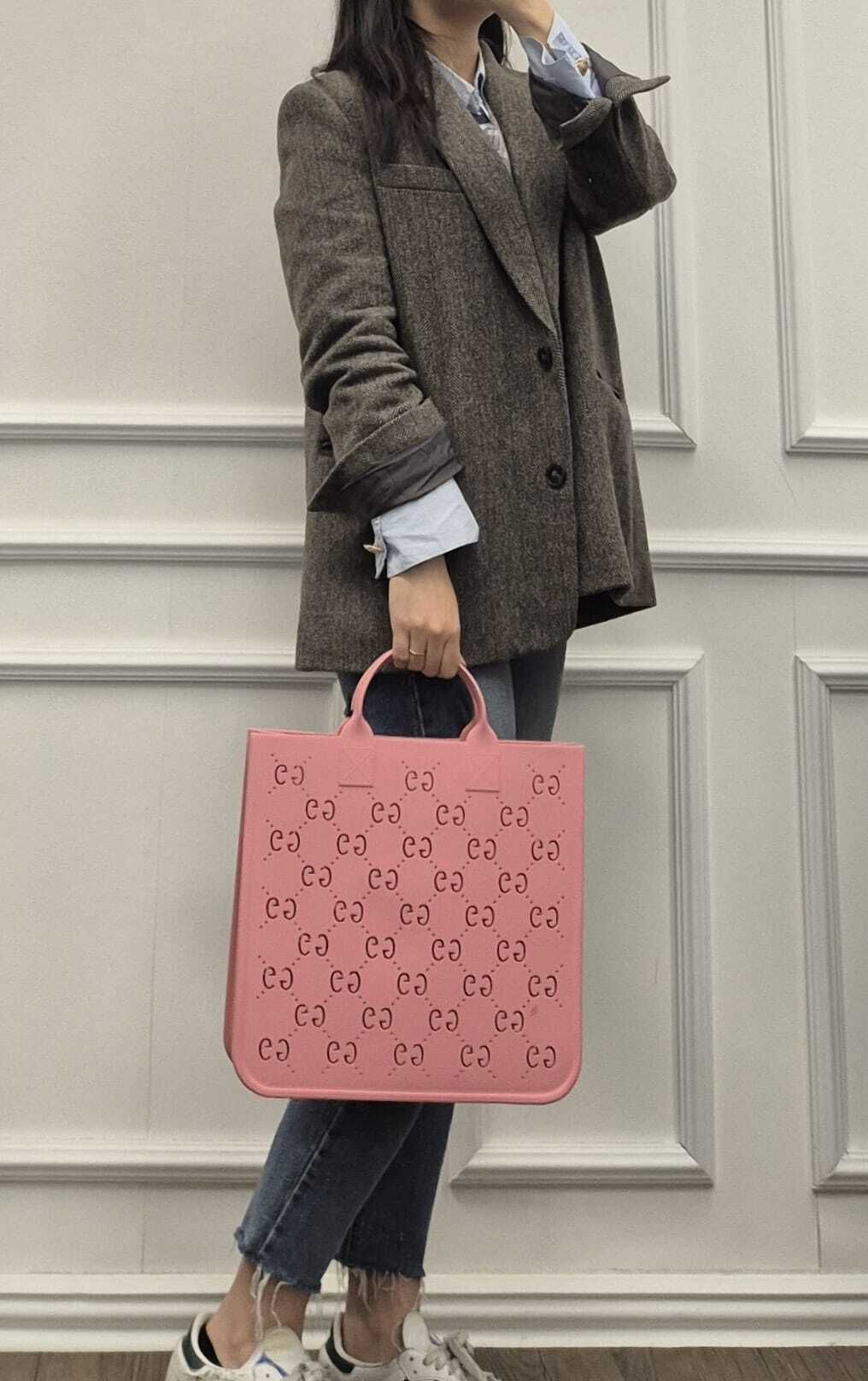 GUCCI グッチ GG ラバー トートバッグ ピンク PINK 679365 5817 (GUCCI