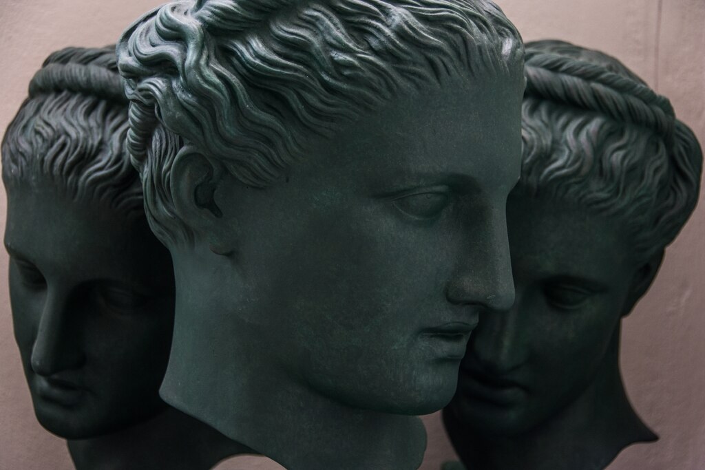 古代ギリシャの傑作の数々 実は合法的な模造品、なぜ？ | ナショナル