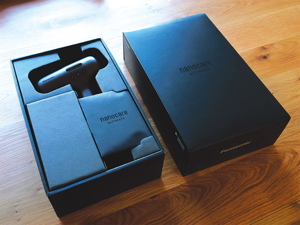 パナソニックが8万円超の「旗艦ドライヤー」 体験重視のデザイン：日経