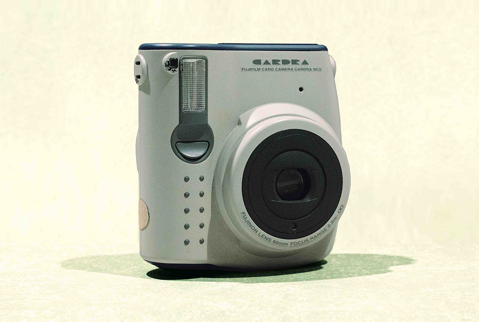 チェキ」開発の舞台裏を初代担当が語る 年間売り上げ1500億円突破