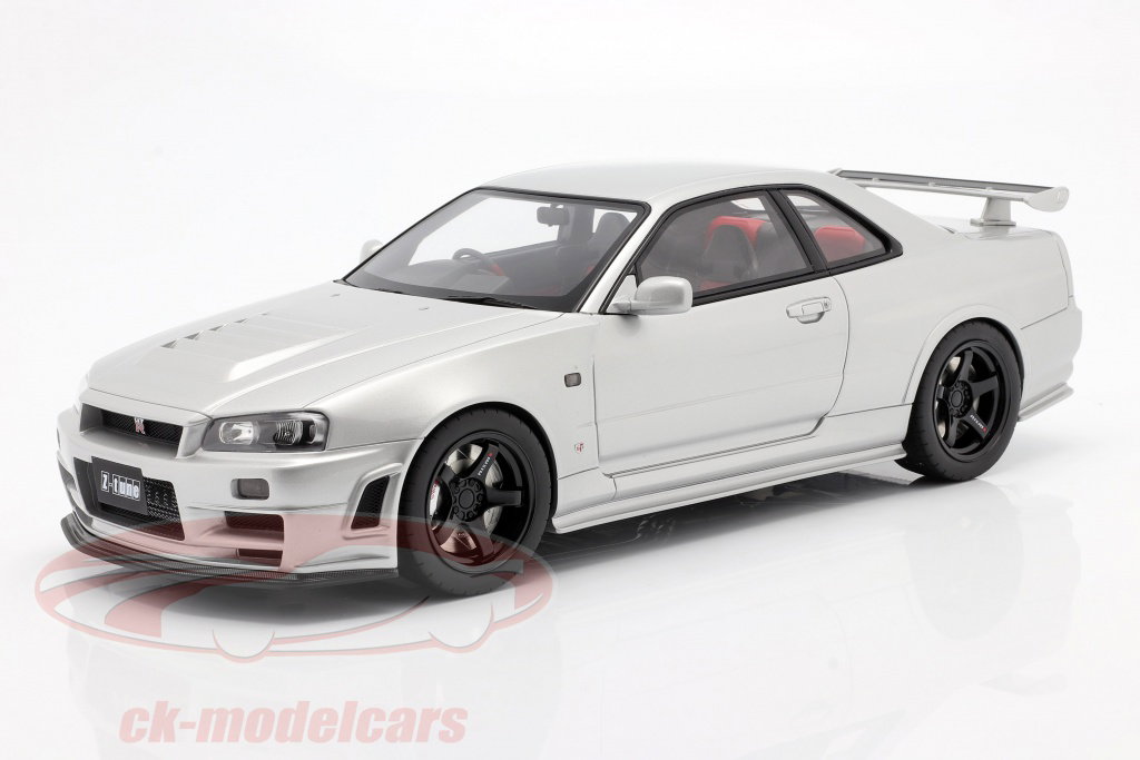 Kyosho 1:12 Nissan Skyline GT-R Nismo Z-Tune (R34) silver