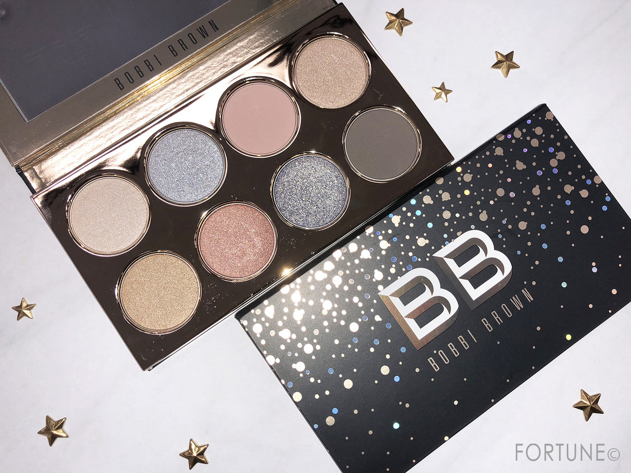 BOBBI BROWN（ボビイブラウン）2018クリスマスコフレの「クリスタル