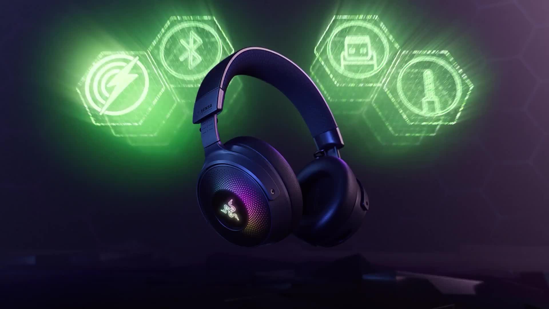 Razer Kraken V4 Pro; OLED Control Hub; Razer Sensa HD Haptics; 4